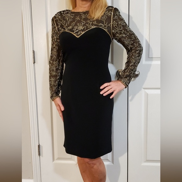 black formal plus size dress Plus Size Black Long Sleeve Sequin 3D Roses Trumpet Prom Dress main image 0